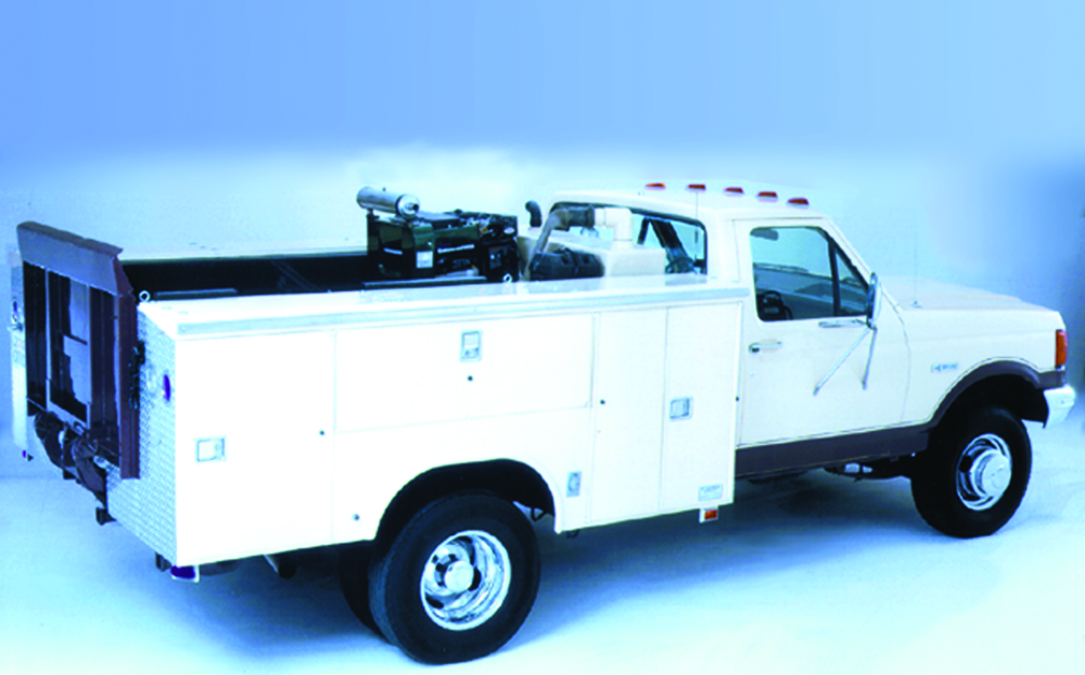 Spray-applied hybrid polyurea elastomeric coating