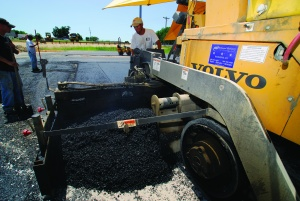 Virginia's Colony Construction produces eight years of 30% growth by pursuing bigger jobs, maintaining job quality, and relying on the right equipment.