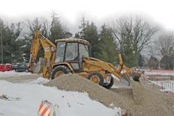 For equipment operated during the winter months, a lighter viscosity oil can increase cold start capabilities.