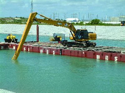 Blue Goose Construction is a specialty contractor that works in marine environments and relies on its Topcon GPS for accuracy that was previously impossible to achieve.