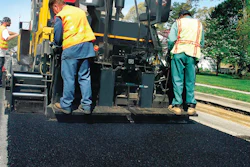 A high-deck configuration results in greater productivity because the operator can focus on keeping the paver moving while screed operators focus on the mat.