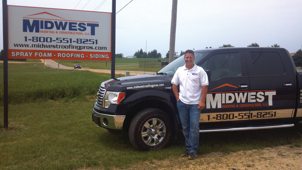 Midwest Roofing and Construction offers a wide range of services to the Tri- state area, including residential, commercial and industrial roofing and construction services.
