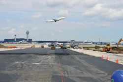 Omptaxiwayzs1 10622607 10733394