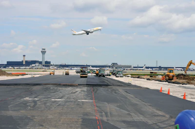 Omptaxiwayzs1 10622607 10733394