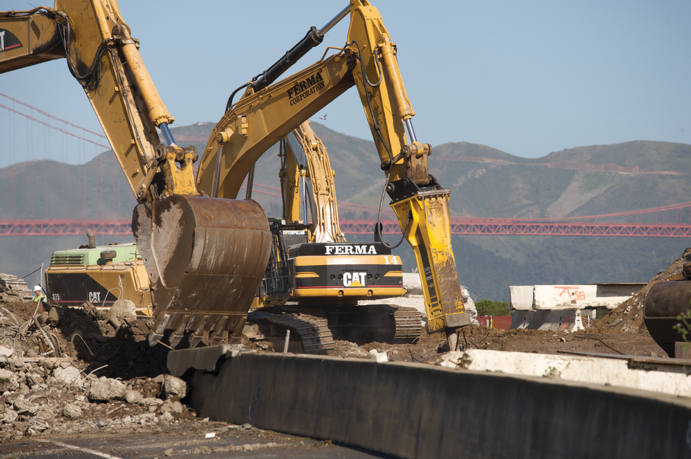 Ferma worked with RGW Equipment Sales to acquire five Atlas Copco heavy-duty breakers to demolish and remove three critical sections of Doyle Drive.