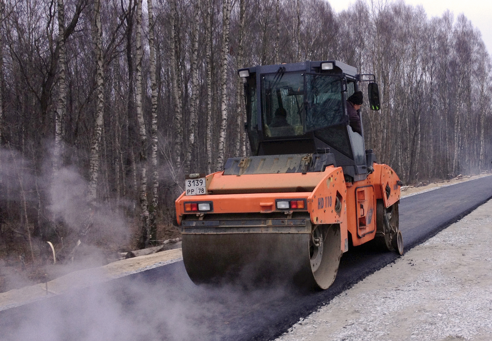 Precise compaction with the MCA-2000 roller system – fifth construction section of the Primorsk Ring near Kaliningrad.