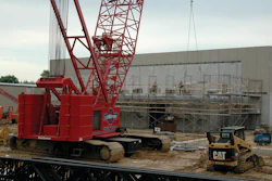 Initially, a three-crane rigging setup was expected to be used to set the 22.5- to 55-ft. vertical panels. However, a single 220-ton-capacity Manitowoc Model 14000 crawler crane was able to set even the largest panels in place.