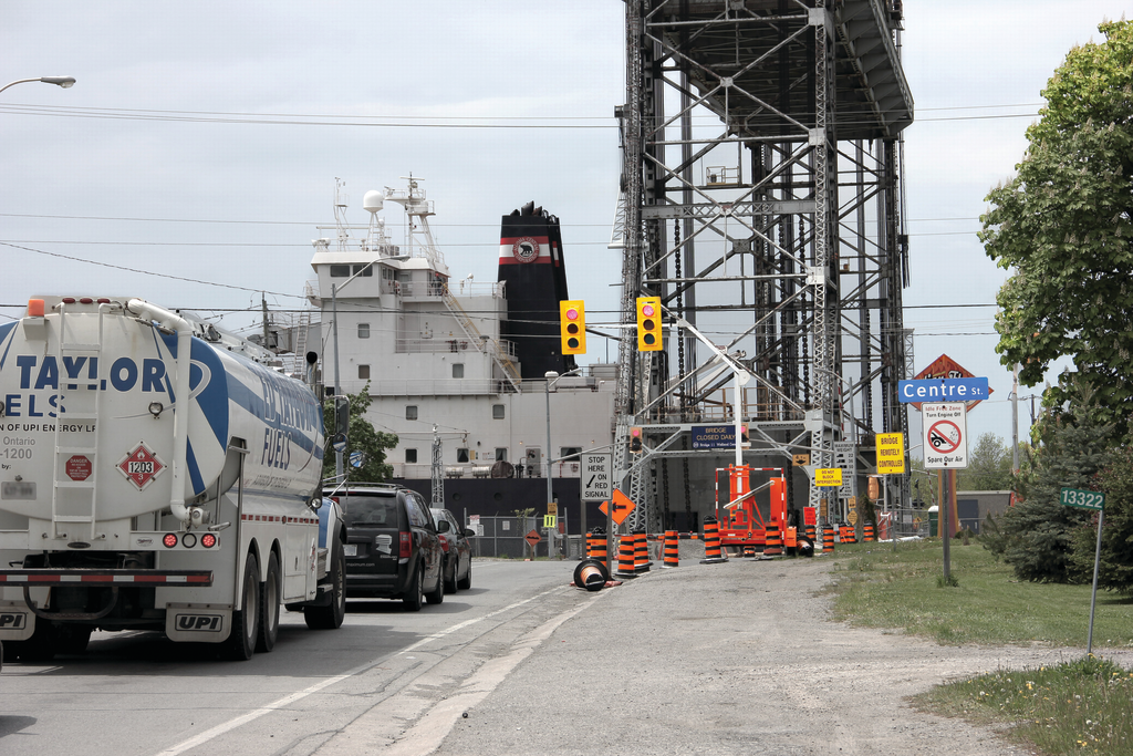 Two sets of portable traffic signals had to work in conjunction with the bridge's existing traffic control system to keep road traffic flowing during shipping season.