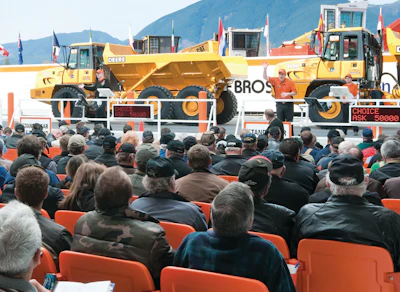 Articulated Truck Ritchie Brot 11269542