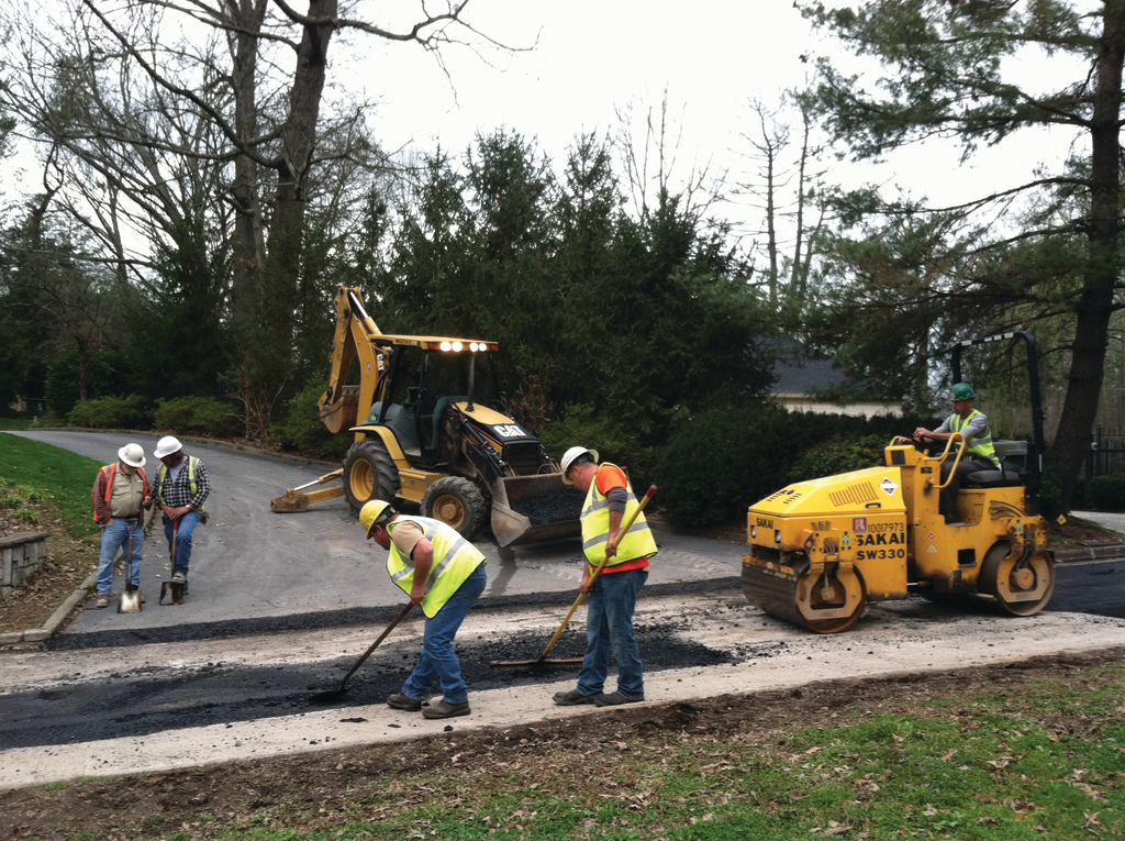 Knowing where your equipment is makes it possible to dispatch the next machine needed for a project, reassign equipment based on variables such as weather conditions, and respond to other operational needs on a just-in-time basis.