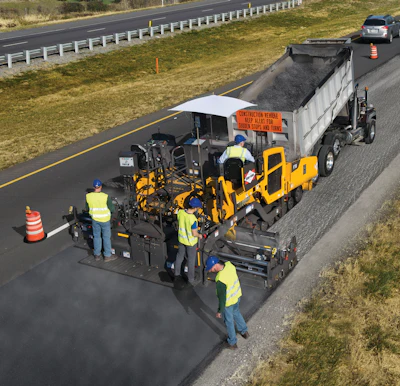 Volvo offers a four sonic material feeder system on its P7000-series paver. Two sonic feed controllers manage the conveyor's material load; the other two in the auger channel control the amount of material going to the screed.