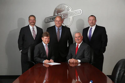 Left to right (standing): Alan Kurus, Vice President Sales, Atlas Copco Construction Equipment; Andy Hudson, Vice President, Stevenson & Stevenson of Rental Operations; Michael Masters, Vice President Stewart & Stevenson Central District. (Seated): Erik Sparby, GM and President, Atlas Copco Construction Equipment; Bill Simmons President and CEO Stewart & Stevenson Distribution.