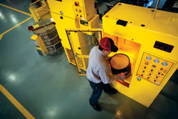 DPFs require routine cleaning to remove ash that accumulates over time. The accumulation of ash is an important factor limiting the filter's service life and increasing its pressure drop, and has an adverse effect on fuel economy.