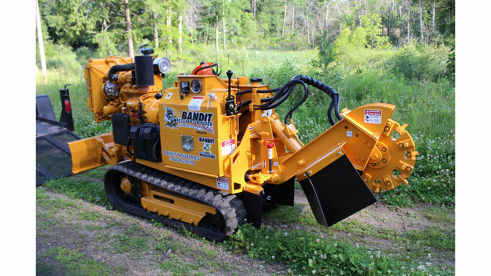 Bandit 2550 Tracked Stump Grinder 5429afe1e29c3