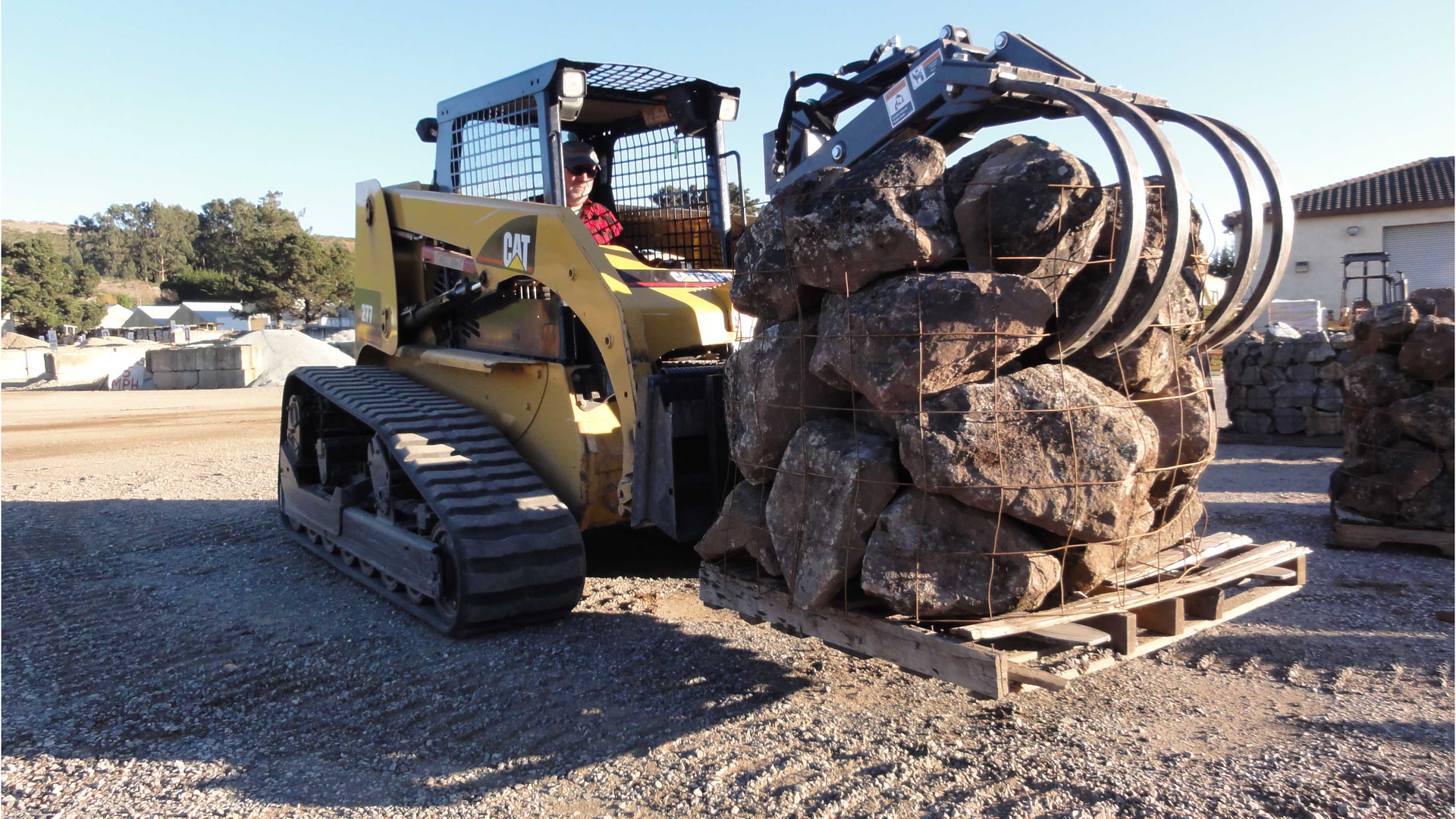 Bradco Quik Pik Rock Pallet 540e02a372242