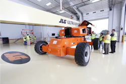 Jlg Class In Bay 1 54471360aa0d7