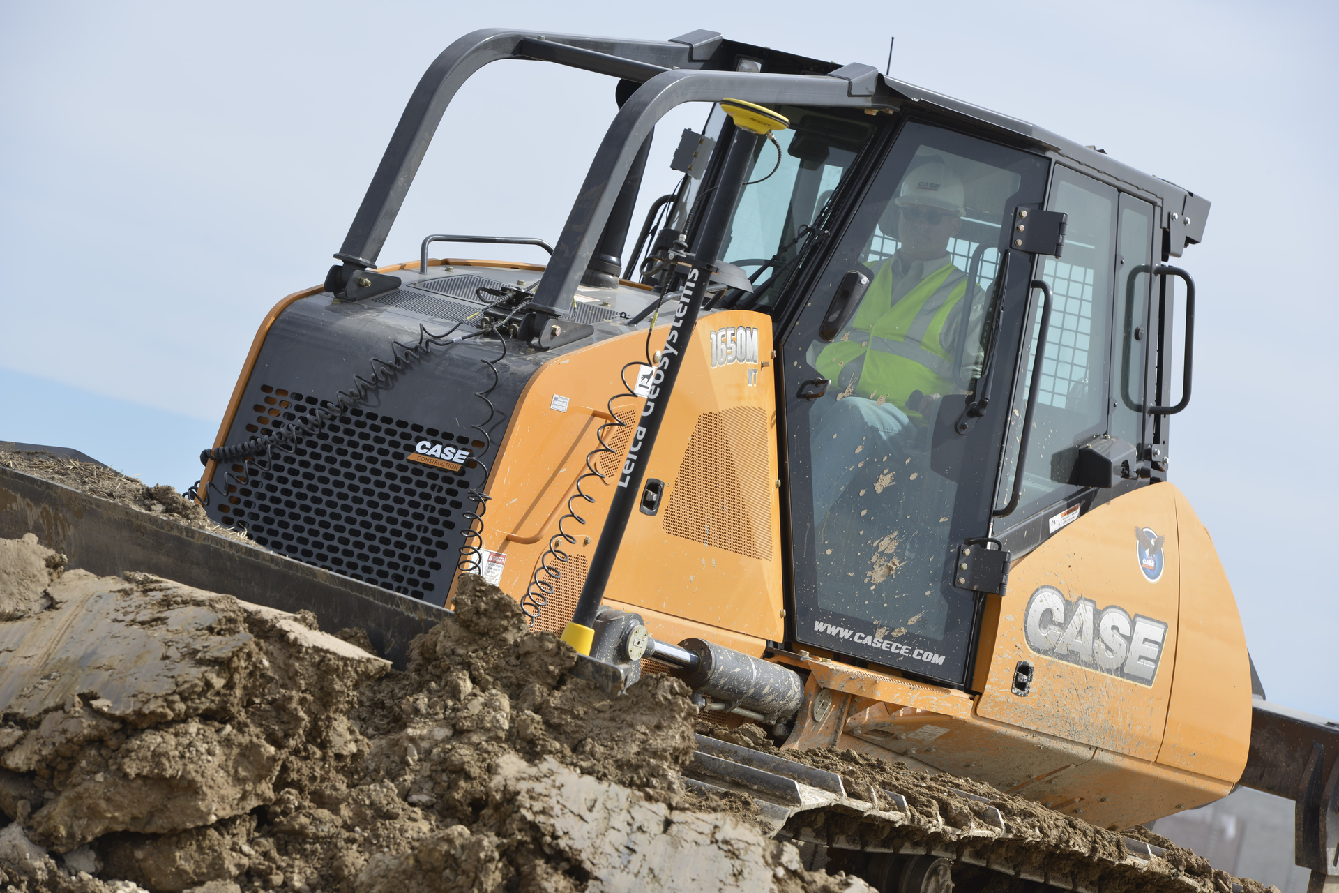 CASE 1650M 553ab58d86933