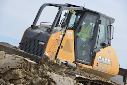 CASE 1650M 553ab58d86933