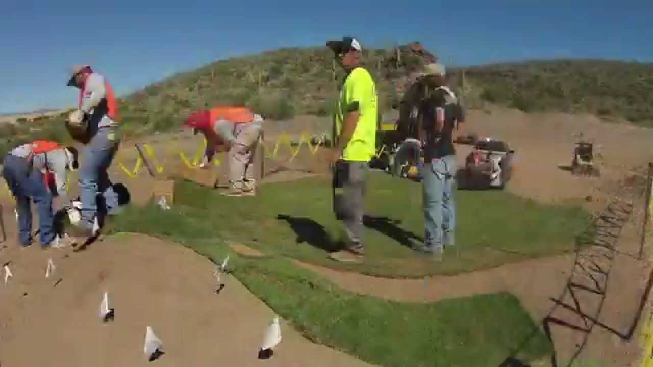 [VIDEO]Caterpillar Builds a Mobile Golf Course in Less than 2 Minutes