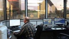 A conscious decision to use industrial grade computers for the central user-interface is yet another step in meeting the overall objective of automation. In addition to meeting rigorous technical specifications, the advantages of using these machines lie in their production stability and long-term availability.