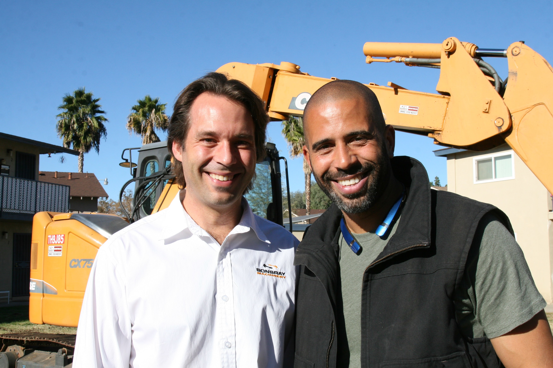Landscaping expert and TV host, Ahmed Hassan (right), with a representative from Sonsray Machinery