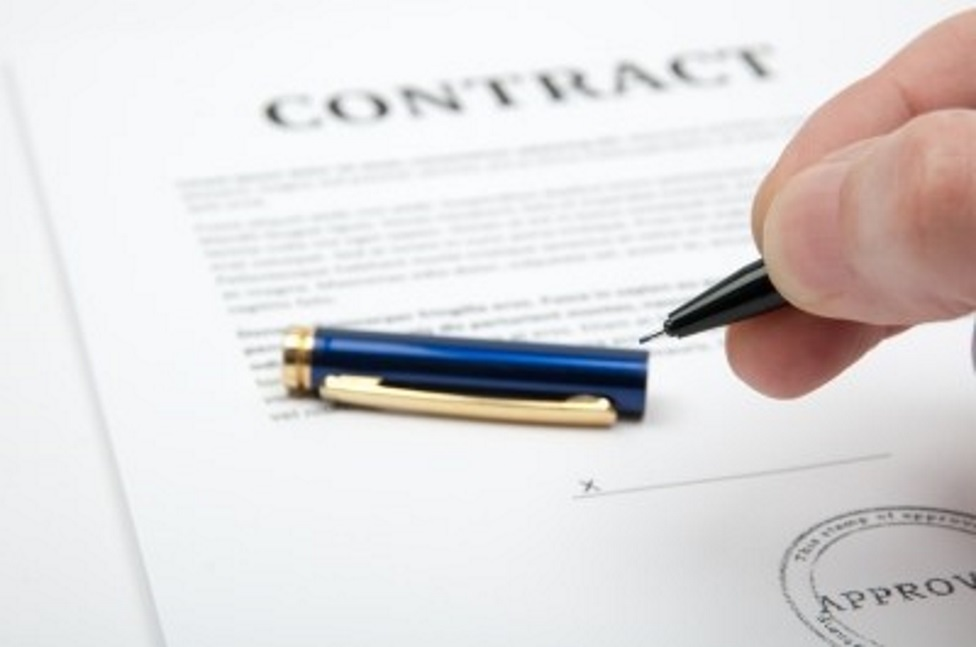 By not documenting conflicts or changes in a timely and complete manner, contractors inadvertently shift more responsibility onto their own shoulders and can lose the right to collect.