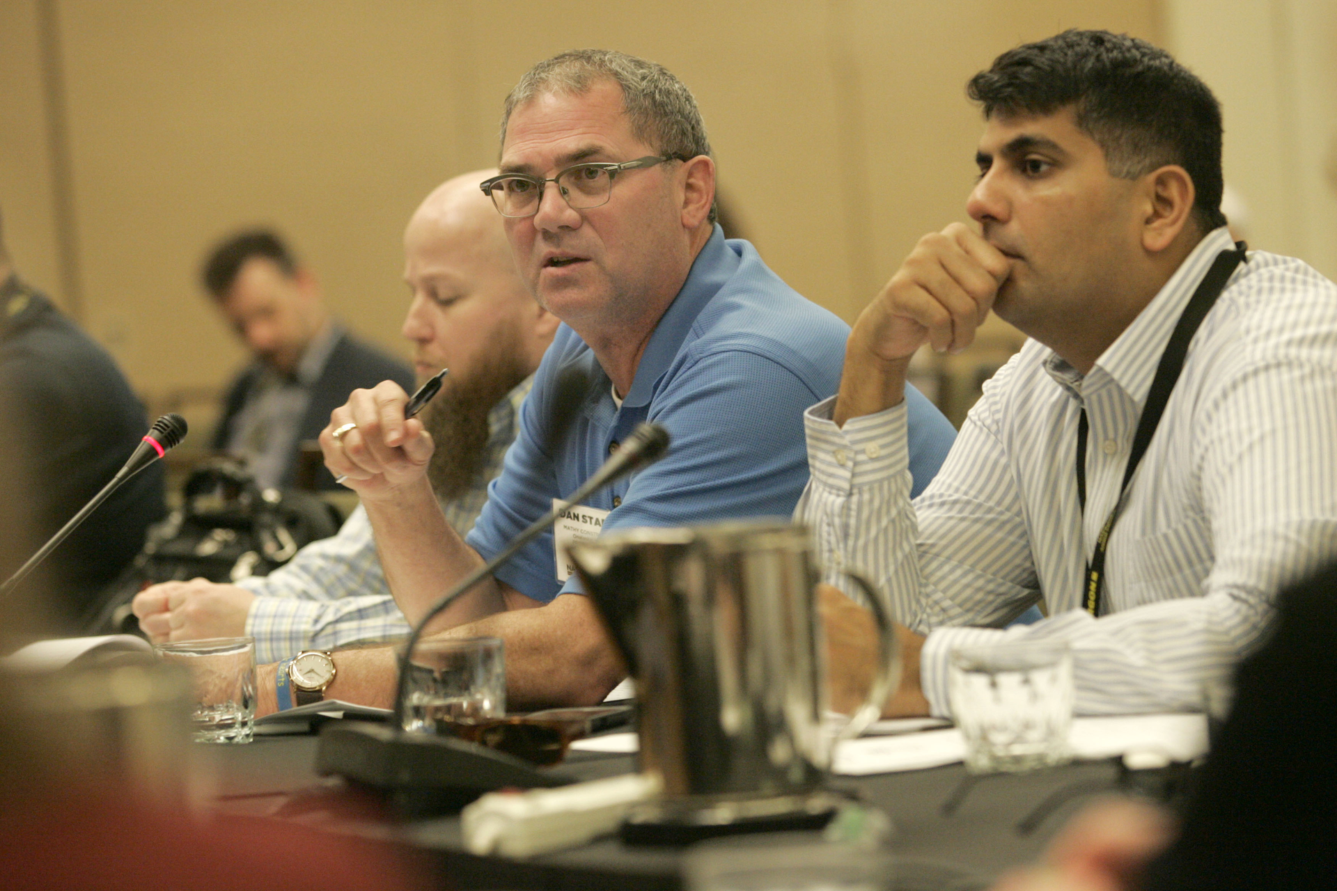 2016 03 22 APA Regional Director Dan Staebel in blue shirt 56f18aba67d0e