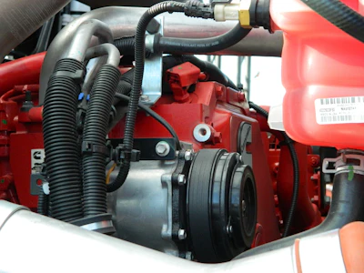 While most major engine manufacturers have a recommendation for B20 biodiesel or higher, there has been little word yet for or against renewable diesel fuel.