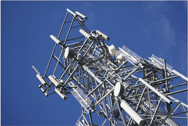 cell tower 56df1f9320126