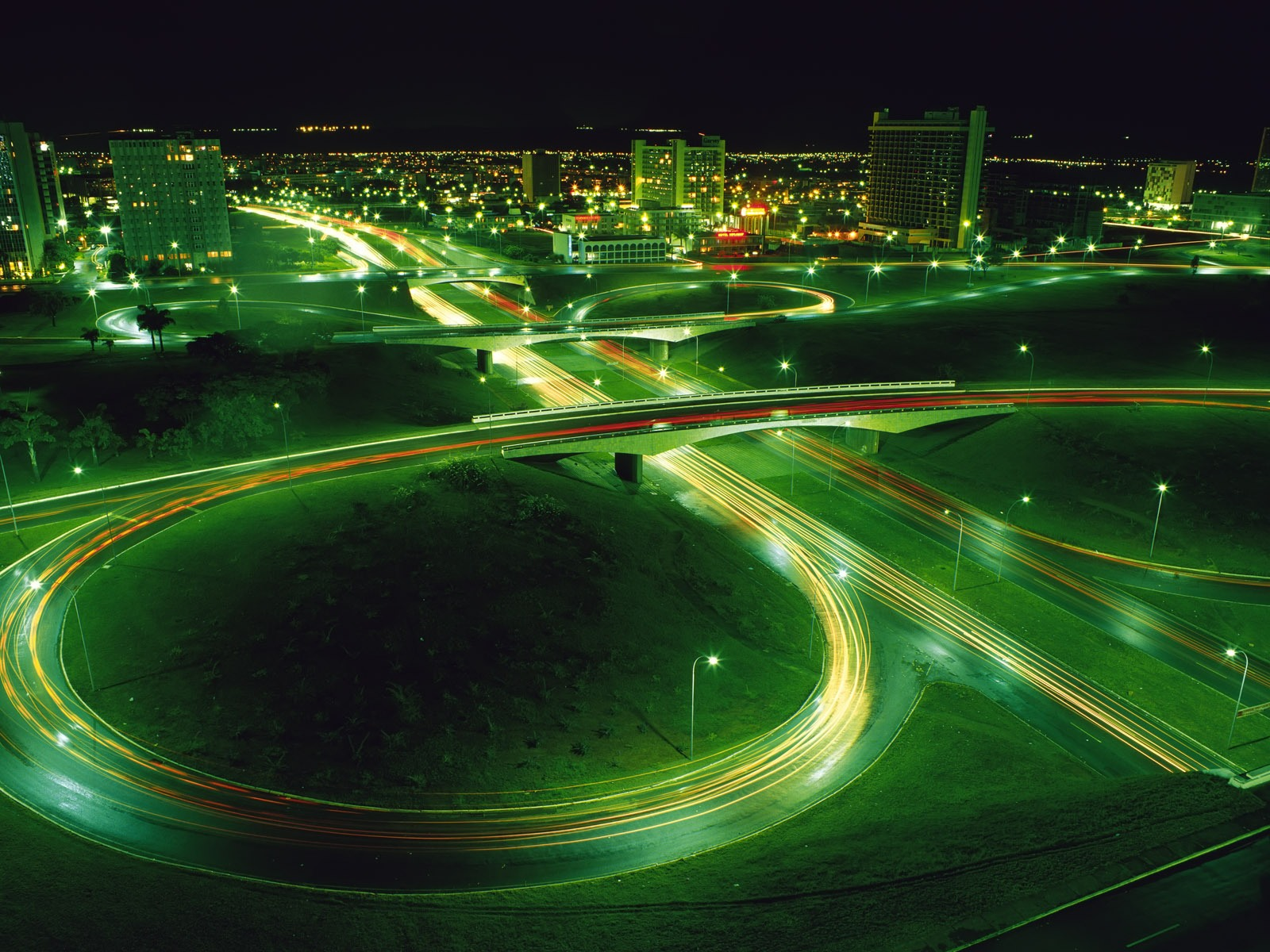 green highways 571919d9b088a