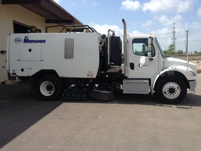 In 2014, the SDOT upgraded their entire fleet with seven Schwarze A9 Monsoon models, which have a 9.6 cu. yd. volumetric (8 cu. yd. usable) capacity and one mechanical broom sweeper. These sweepers are ideal for water sweeping with the higher capacity.