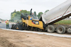 Caterpillar’s current F Series features a Mobil-Trac System undercarriage with oscillating bogies and a rubber belt.
