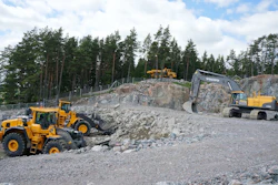 “The interesting thing about quarries is that you have so many different functions on one site,” said Erik Brandsma, director-general of the Swedish Energy Agency (SEA). “In many applications, excavators are sufficiently stationary to be powered with electricity through cables. Crushers in our demonstration quarry could also get their power through cables. We could maybe develop plug-in hybrid solutions for haulers. In the future, machines could be fully electrified with batteries, leading to the possibility of fully autonomous, driverless machines guided by computer,” Brandsma says.