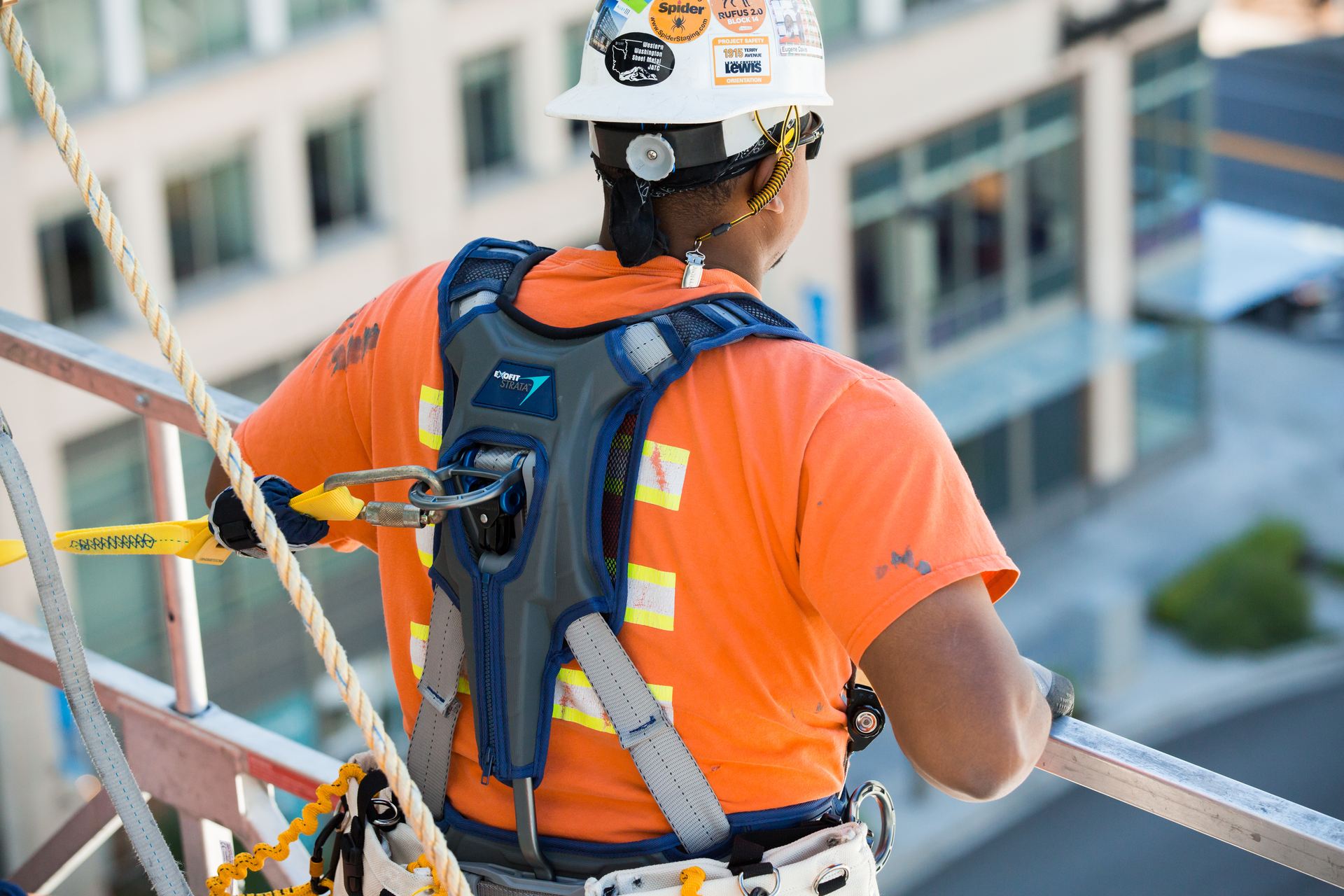 3M DBI SALA ExoFIT STRATA Full Body Harness Seattle 2 57bdd80b0187c