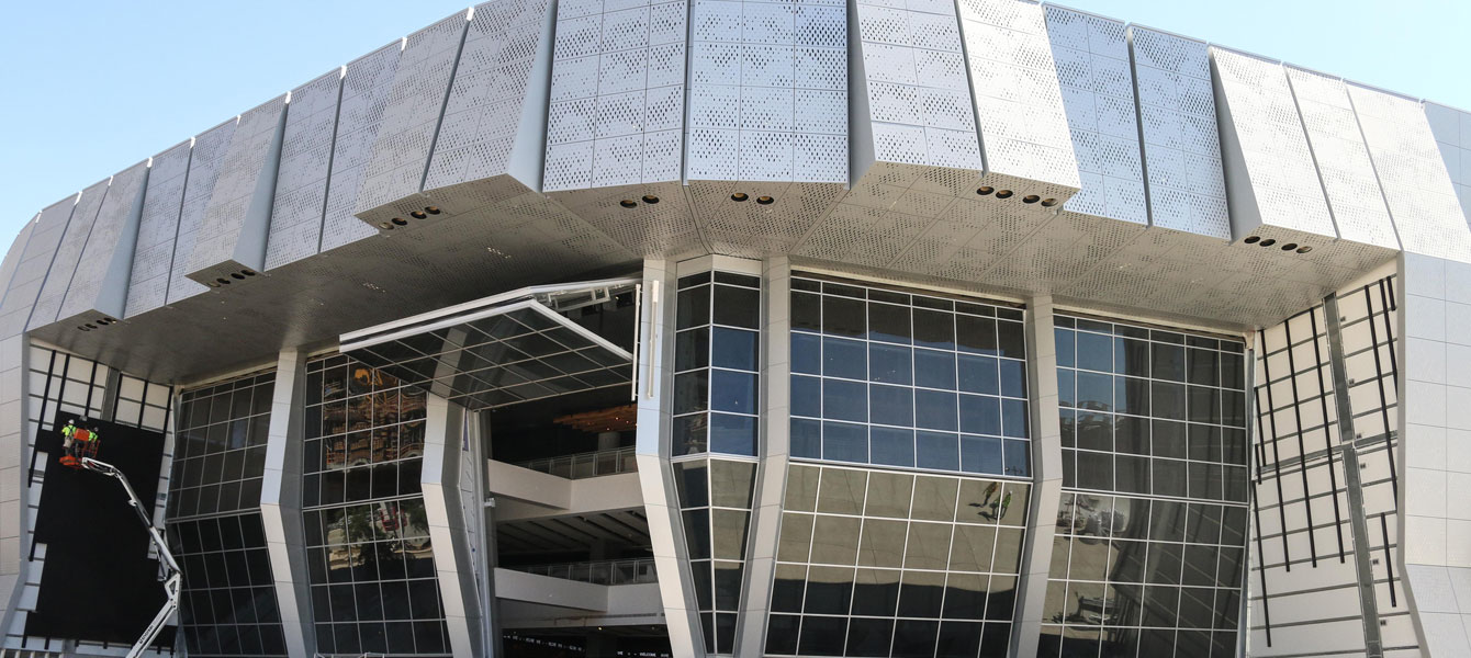 The arena will be entirely powered by solar energy. It will also be the first sports facility in the world to use displacement ventilation, a reduced-energy cooling system utilizing passive climate controlled air.