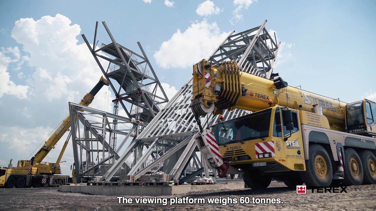 [VIDEO] Watch Terex AC 200 and AC 350 All Terrain Cranes Lift Colossus Mining Monument Into Place