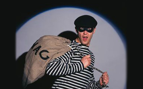 burglar alamy 58876bfa5a5a8