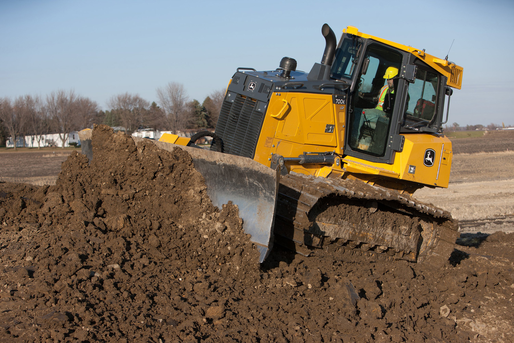 In conjunction with LHP Telematics, John Deere offers an advanced interface for customers seeking the most up-to-date diagnostic information across their machines.