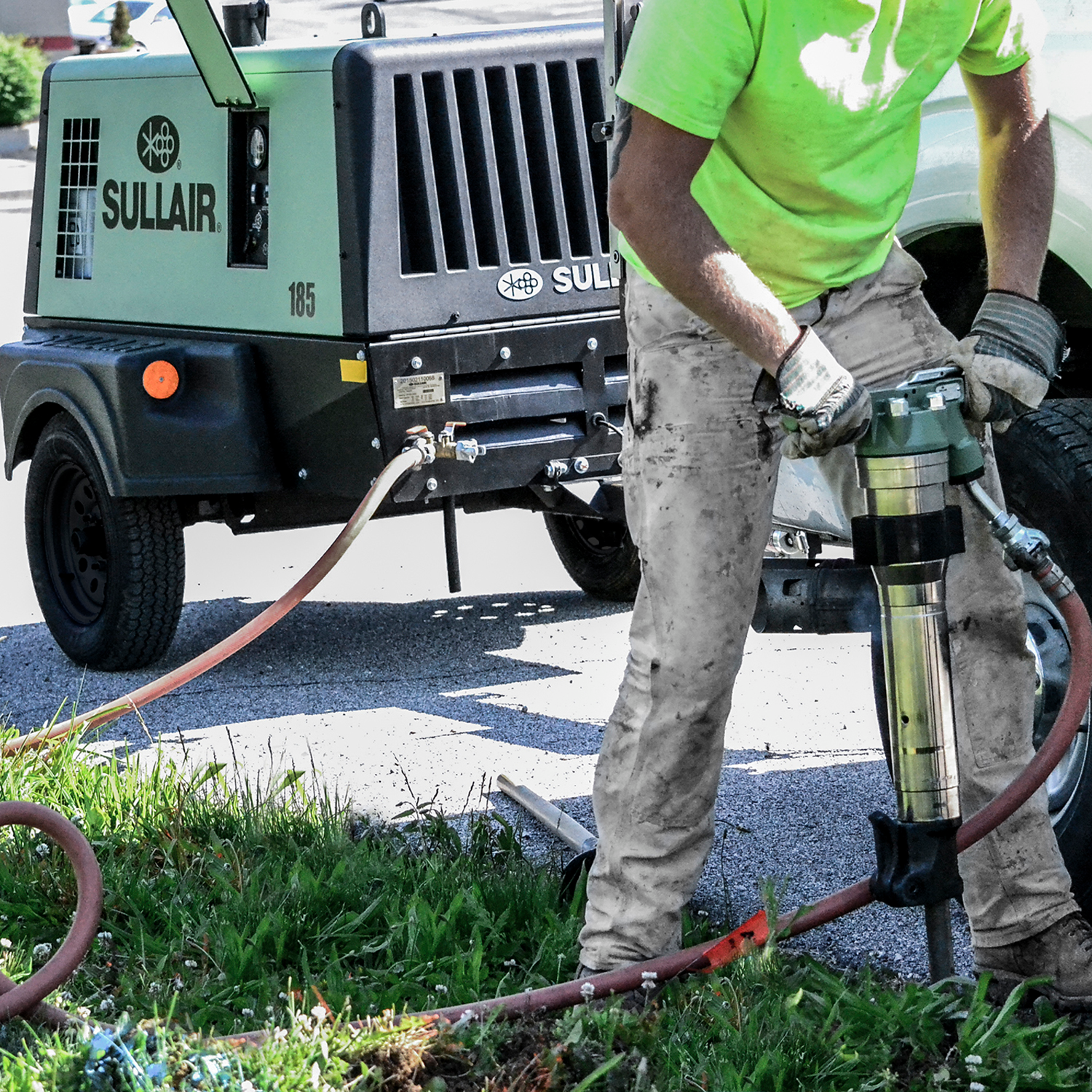 The cost of a single tool compressor with a smaller horsepower engine is an attractive option for contractors looking to save owning and operating costs.