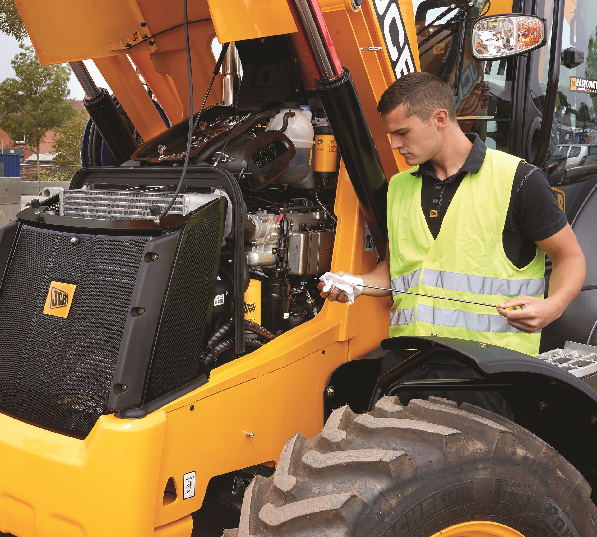It’s okay to switch between oil brands and even between synthetic and conventional petroleum-based oil during changes as long as the oil meets required manufacturer specifications.