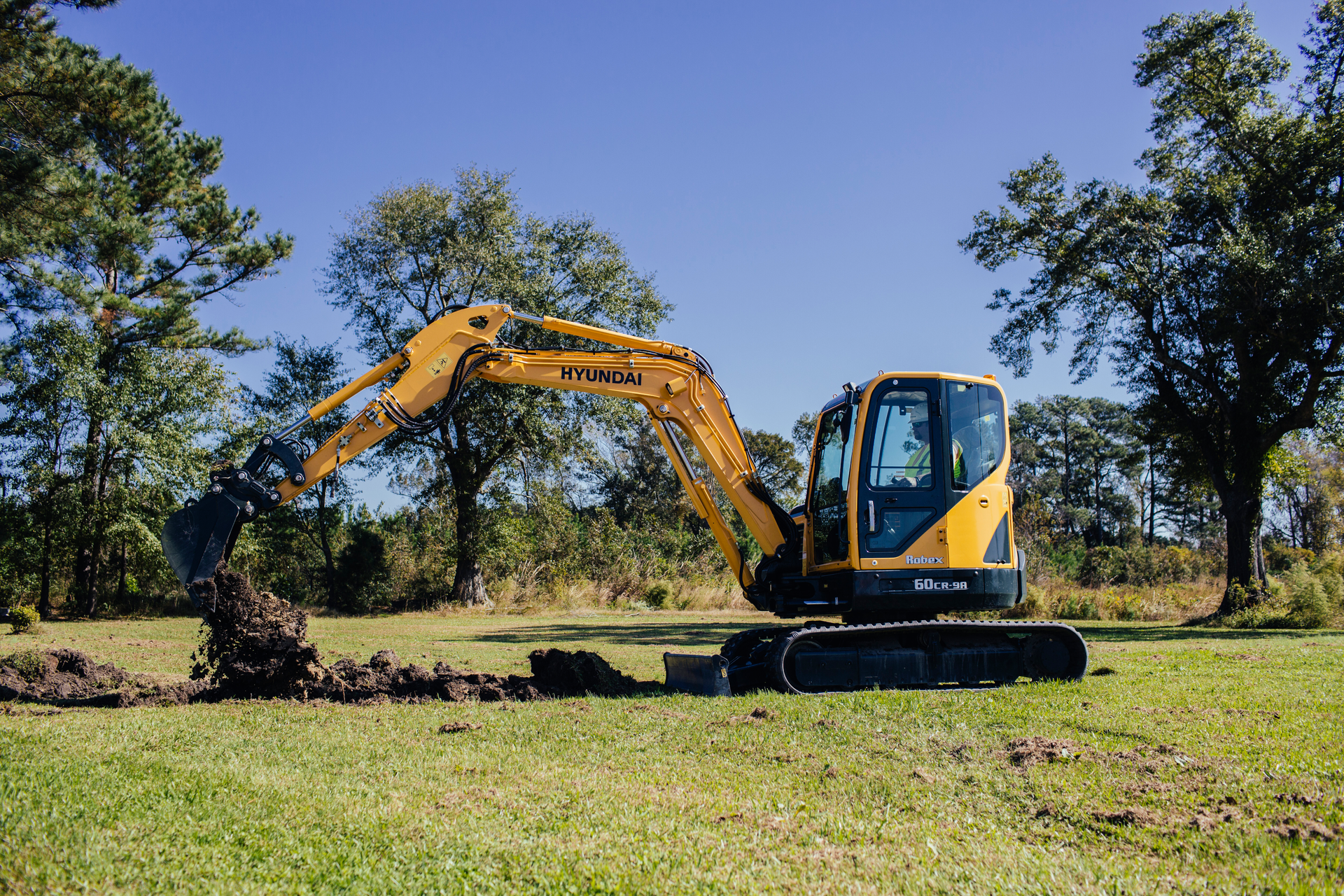 Owners of the R55-9A, R60CR-9A (shown) and R80CR-9A compact excavators and the R55W-9A compact wheeled excavator can now experience the benefits of the Hi-Mate remote management system.