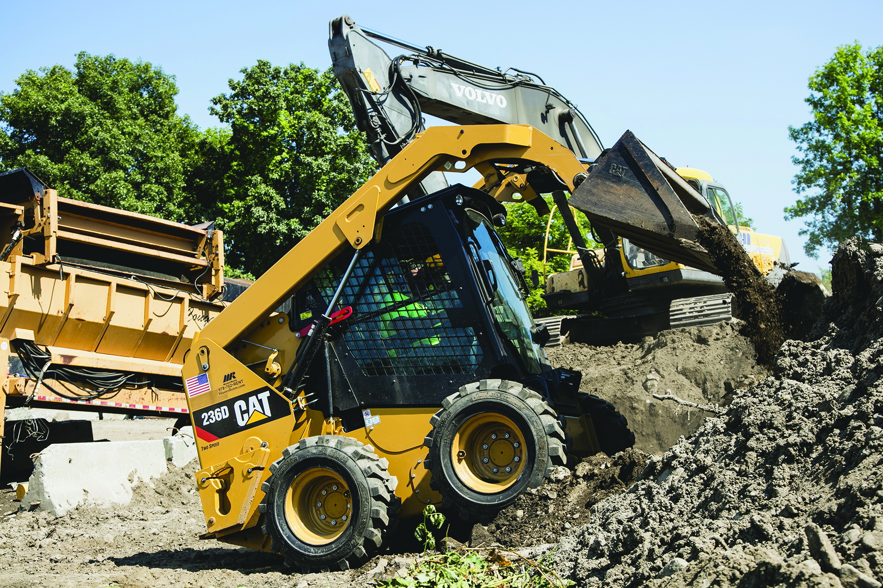 Understand how and where you use the machine and what solutions you really need. Most users want to use the lowest cost per hour tire, but there may be a trade-off between a slightly more premium product that lasts longer.
