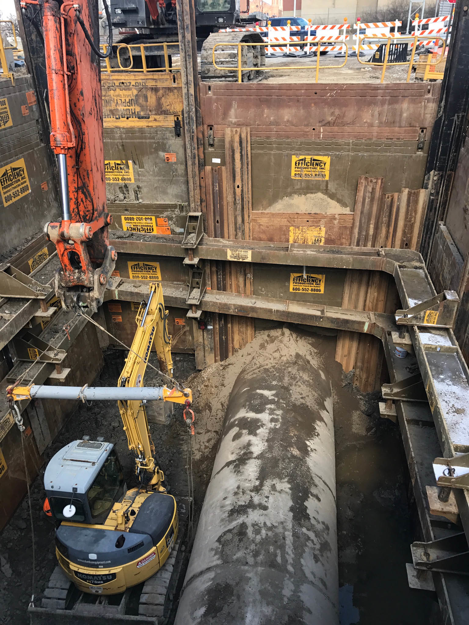 Because of the flexibility of of the slide rail system, Shelly & Sands was able to make “on-the-fly” design changes to the shoring system when the 96-in. existing storm sewer was not in the exact location indicated in the site plan.