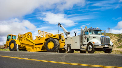 The 11-ft. Dominator III is capable of working in tighter quarters than its 14-ft. counterpart, maintaining stability and providing extra lift performance in critical work zones.