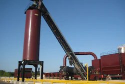 Shorter material transport times alone can greatly contribute to efficiency and a fast return on investment. Shorter hauls mean fewer trucks are needed, saving fuel, vehicle wear and labor costs. They also make road crews more productive, never leaving them waiting for materials.