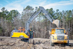 Trimble 3D grade control systems allow the excavator operator to pretty much dig to grade without the constant assistance of a 3D-equipped dozer and operator.