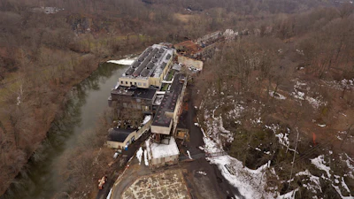 The location of the structures on Brandywine Creek made maneuvering through the jobsite particularly difficult.