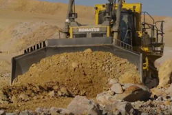 Komatsu D375 A 8 Video2