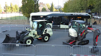 Volvo Lx2 Electric Loader (1)