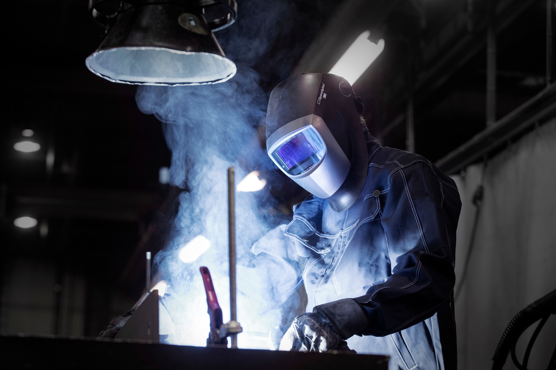 3 M Speedglas Welding Helmet Speedglas 9002 Nc Action2